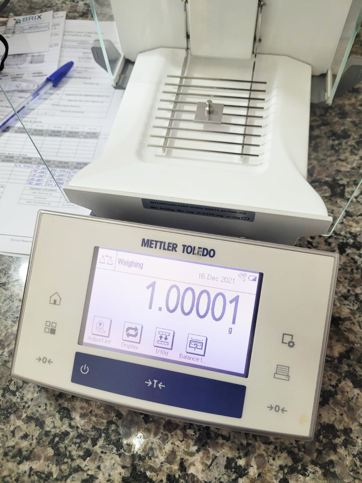 Qual a diferença entre Calibração e Ajuste de medição?