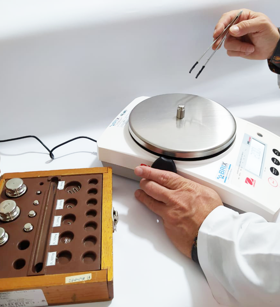 Qual a diferença entre Calibração e Ajuste de medição?